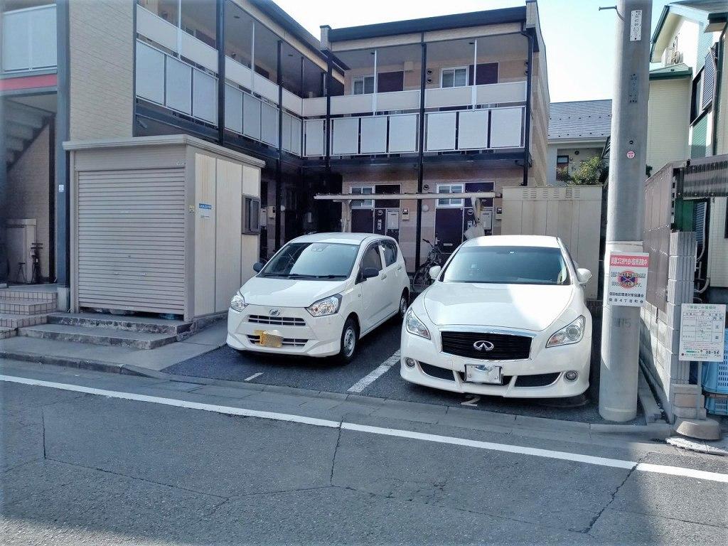 フローラ(30277)の外観・駐車場イメージ1枚目