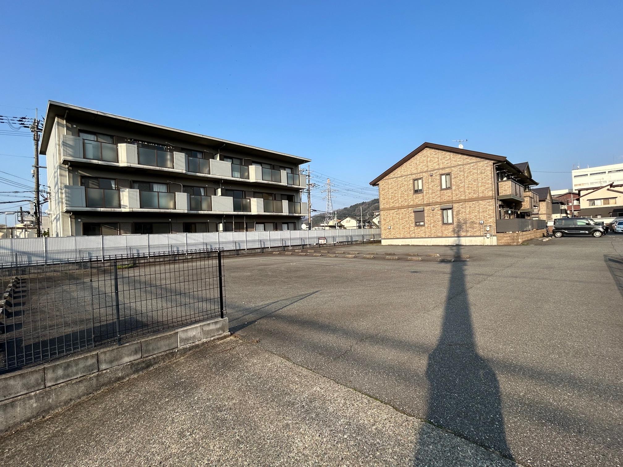 幸町月極駐車場の外観・駐車場イメージ2枚目