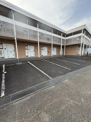 藤(19819)の外観・駐車場イメージ1枚目