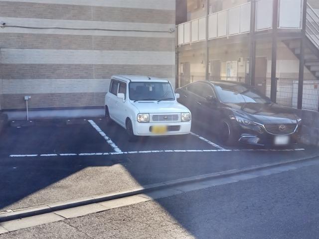 ラピスB(35402)の外観・駐車場イメージ1枚目