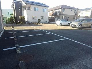 グランシャリオSY(31824)の外観・駐車場イメージ2枚目