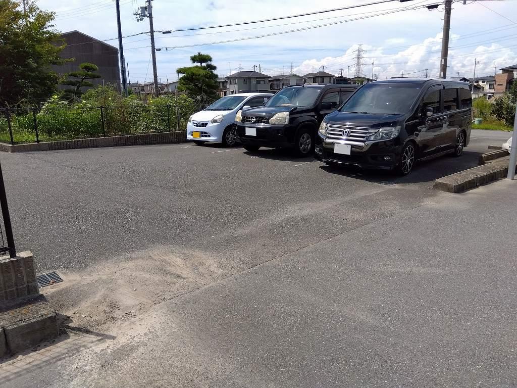 サマール梅井(37877)の外観・駐車場イメージ2枚目