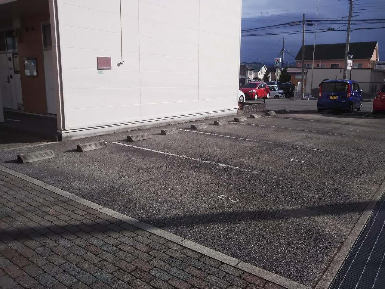 三田ウチダ(16665)の外観・駐車場イメージ1枚目