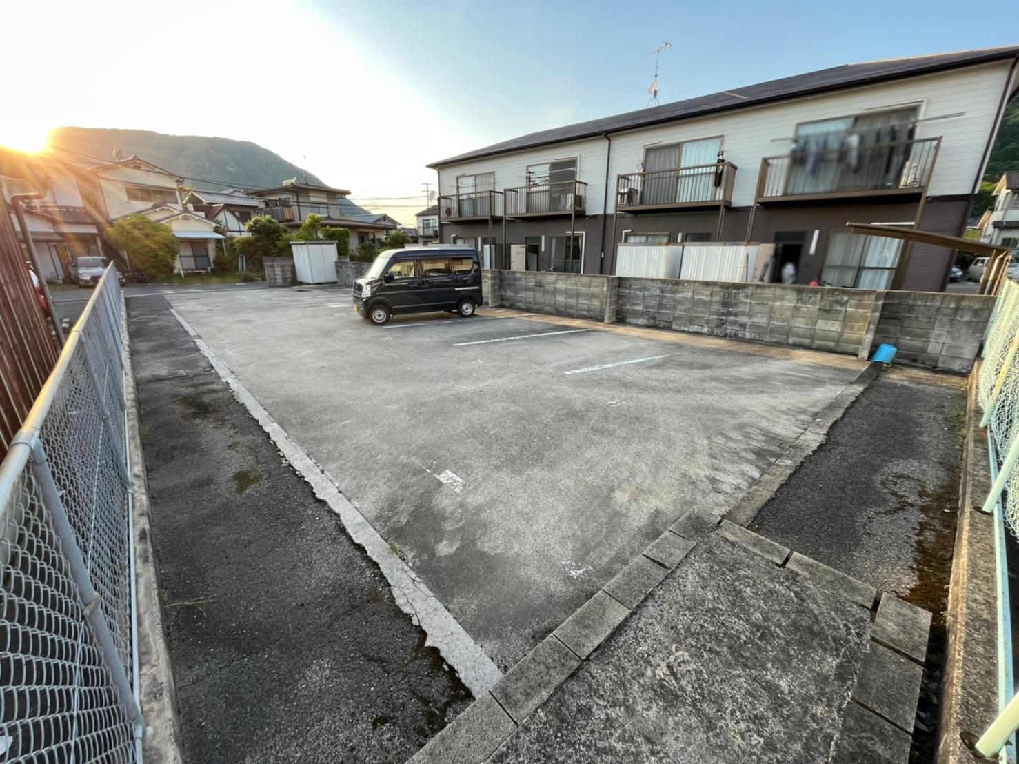 小西第2駐車場の外観・駐車場イメージ3枚目