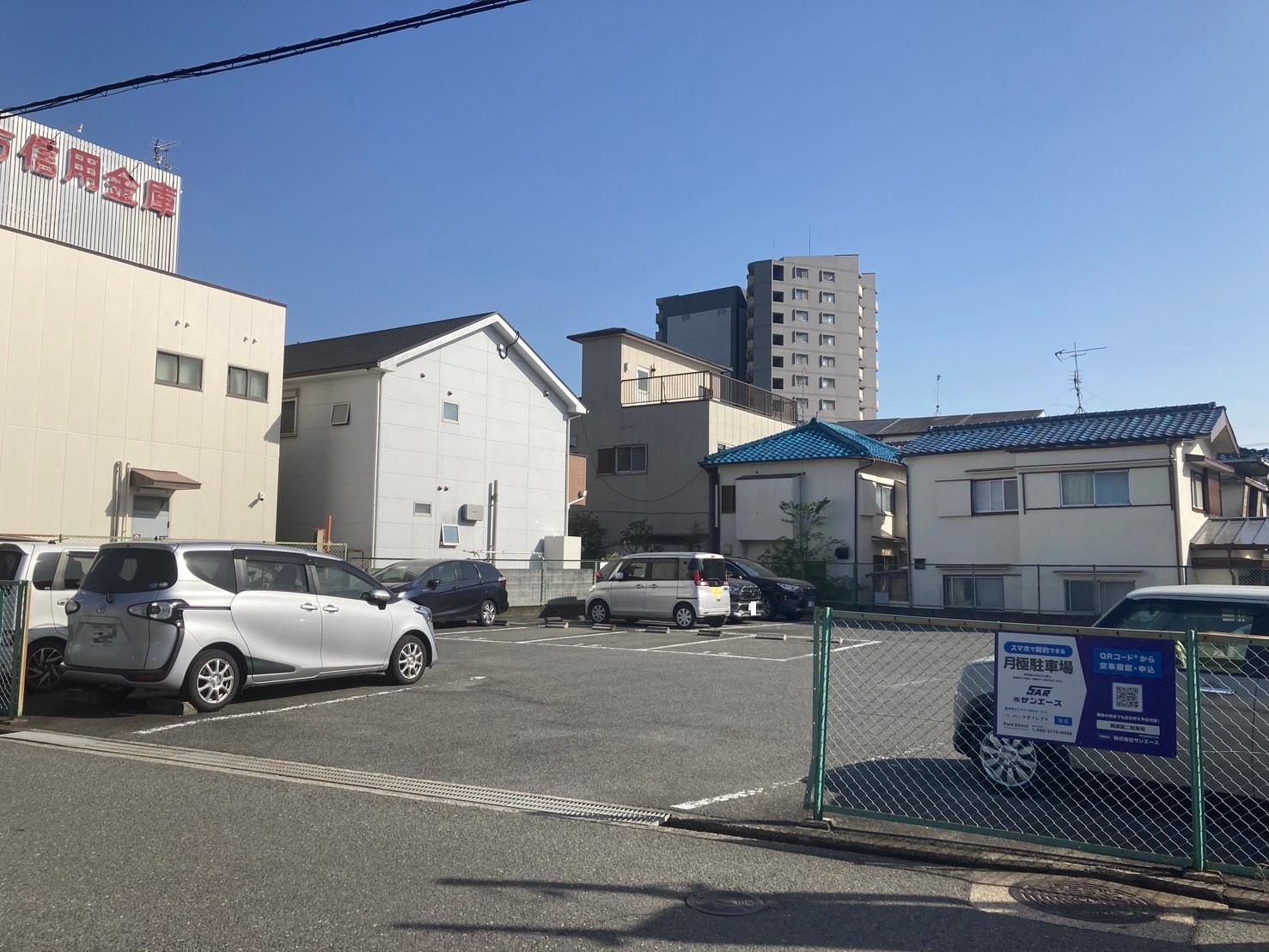 岡澤第二駐車場の外観・駐車場イメージ1枚目