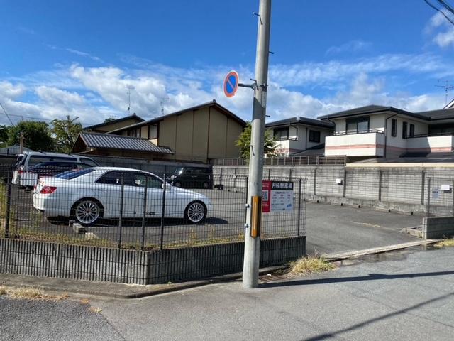 三浦屋衣笠ガレージの外観・駐車場イメージ2枚目