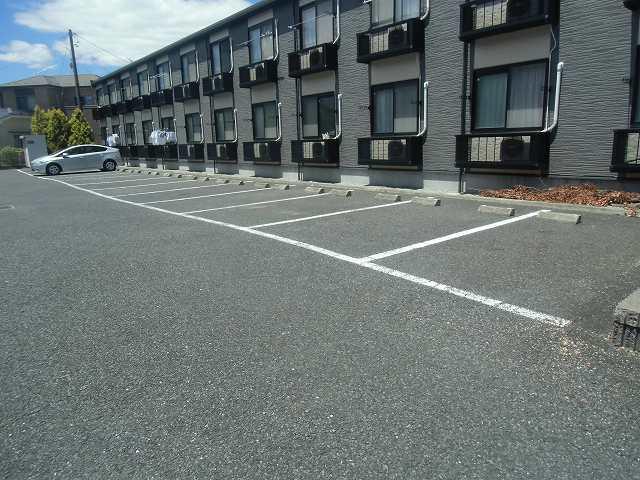 ロハス A(31383)の外観・駐車場イメージ1枚目