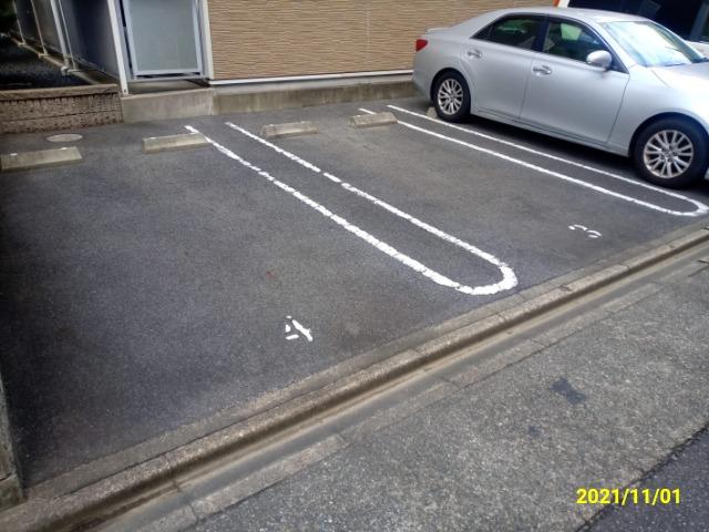 Crescent(42609)の外観・駐車場イメージ1枚目