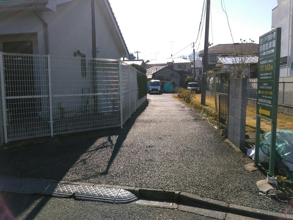 祖師谷3丁目の外観・駐車場イメージ1枚目