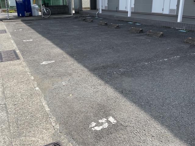 サンリバー(16792)の外観・駐車場イメージ1枚目