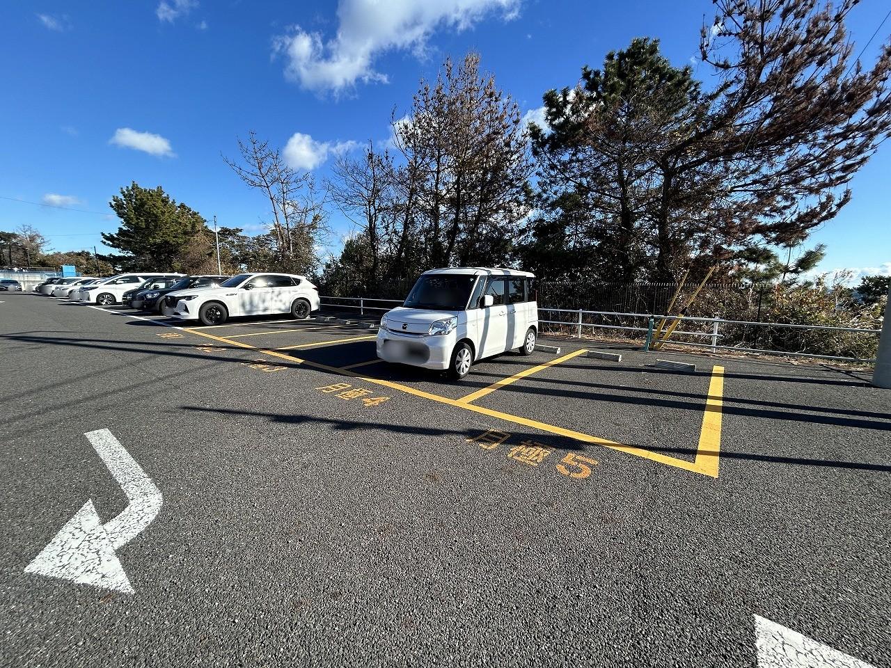 日立駅海岸口の外観・駐車場イメージ1枚目