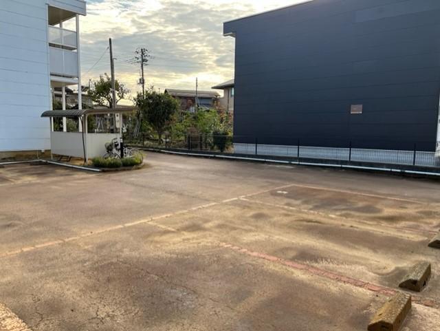 ルミエール・アイ(17821)の外観・駐車場イメージ1枚目