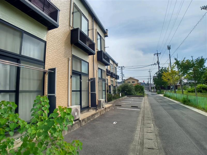 MOMOⅡ(28877)の外観・駐車場イメージ1枚目