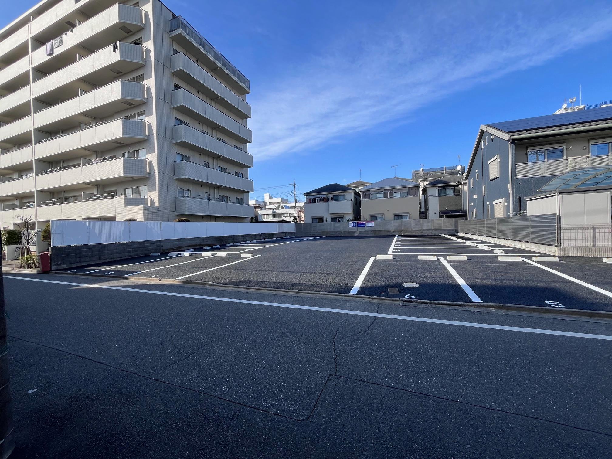 パークサイド駐車場Aの外観・駐車場イメージ2枚目