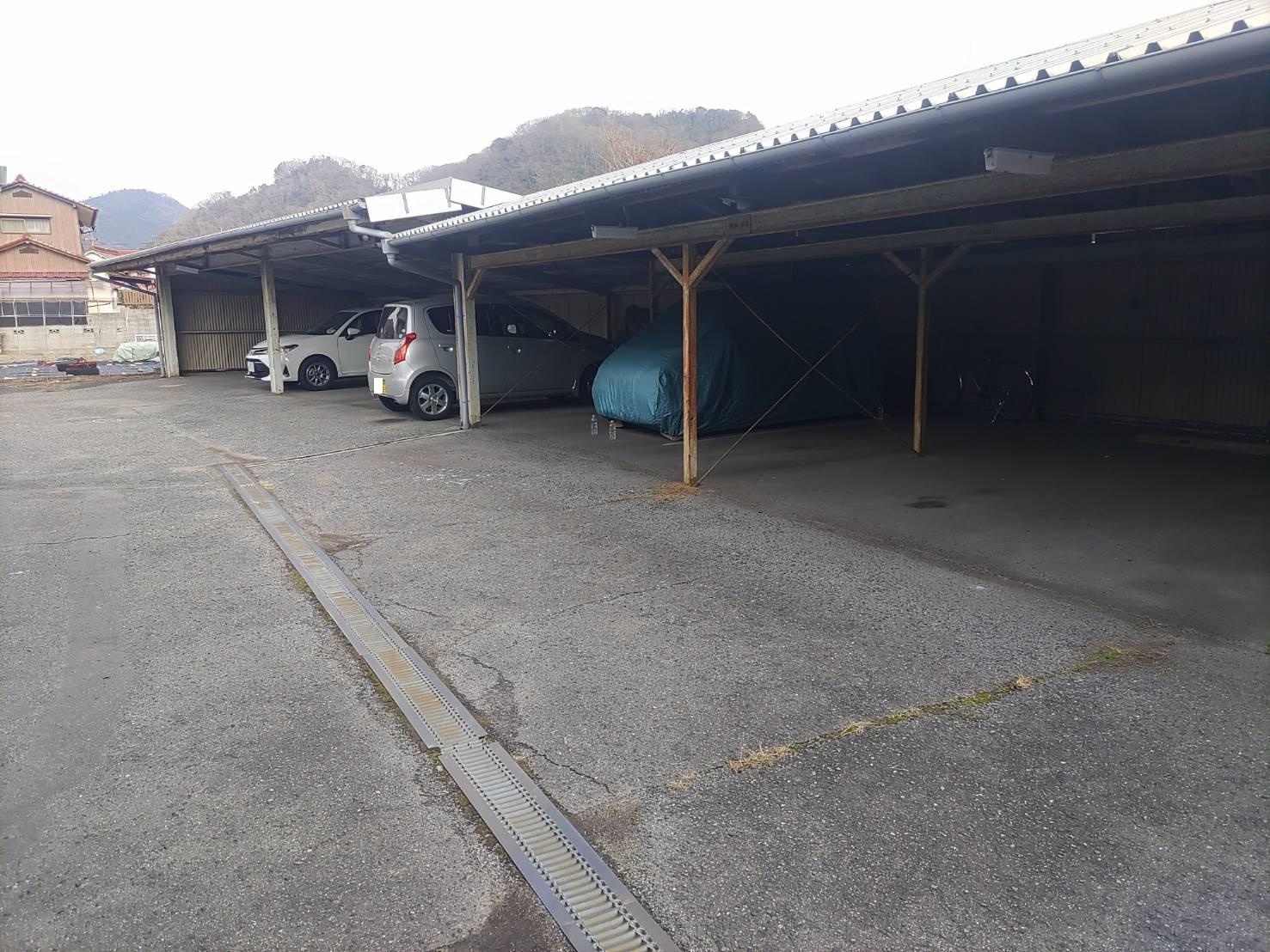 イワモト駐車場の外観・駐車場イメージ3枚目