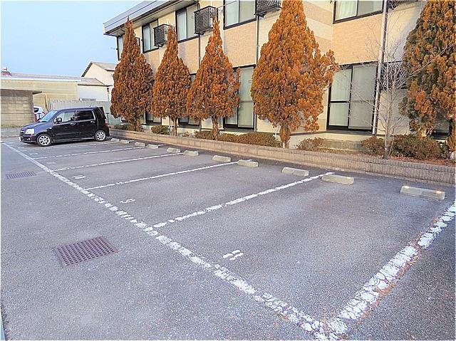 踏入(27209)の外観・駐車場イメージ2枚目