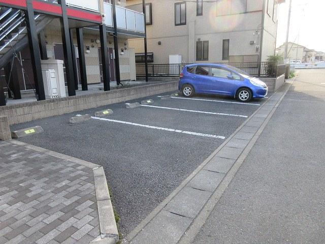 アールユー(27627)の外観・駐車場イメージ1枚目