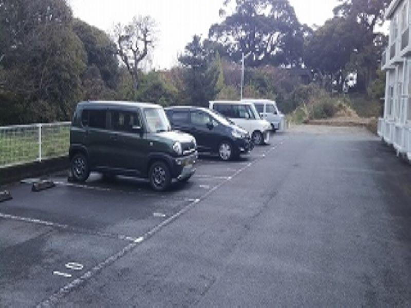 グレイスⅡ(20643)の外観・駐車場イメージ2枚目