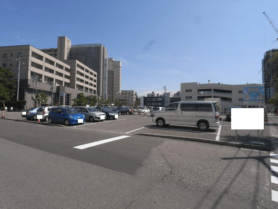 万代ガレージの外観・駐車場イメージ1枚目