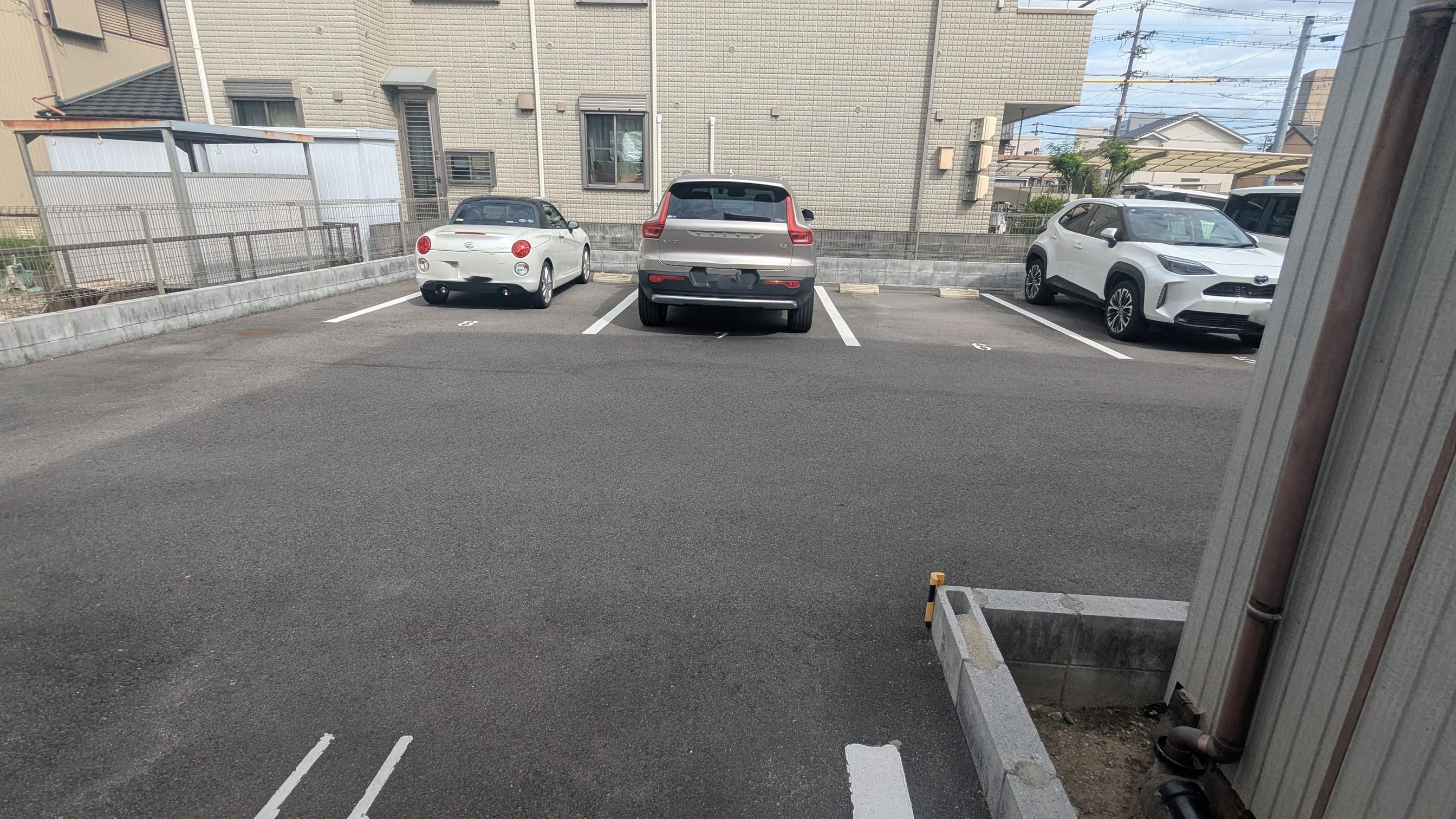 マルイワ・松降一丁目パーキングの外観・駐車場イメージ2枚目