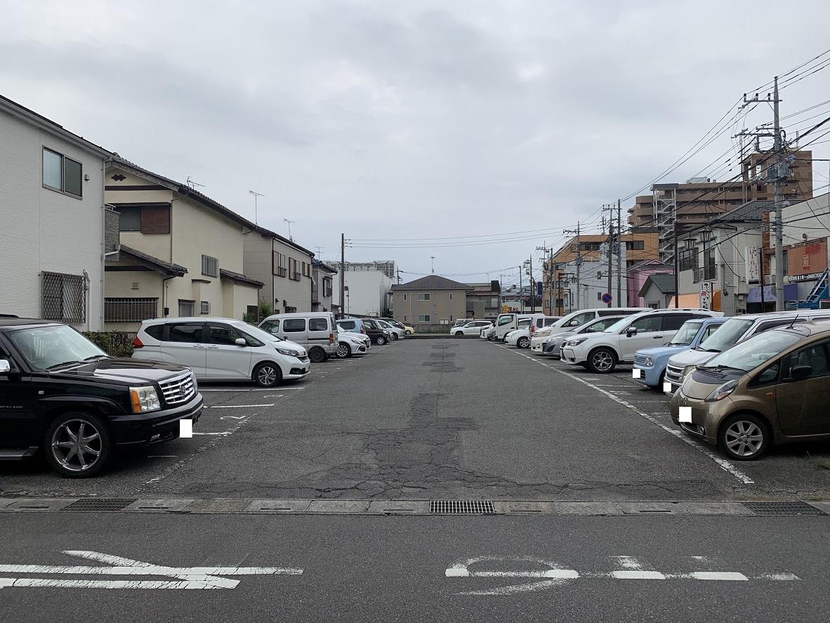 中島駐車場の外観・駐車場イメージ1枚目