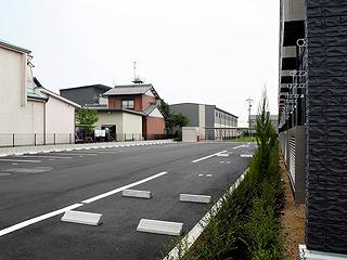 ハニカムエイト(42245)の外観・駐車場イメージ1枚目