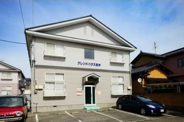 フレンドハウス梨本(駐車場)の外観・駐車場イメージ2枚目