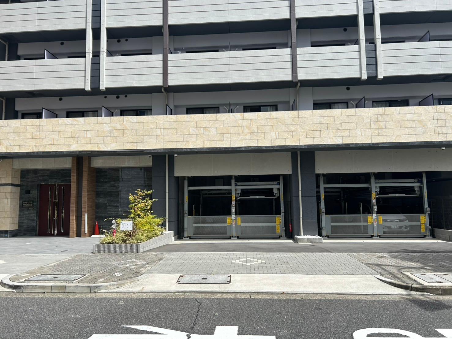 丸の内2丁目パーキングの外観・駐車場イメージ2枚目