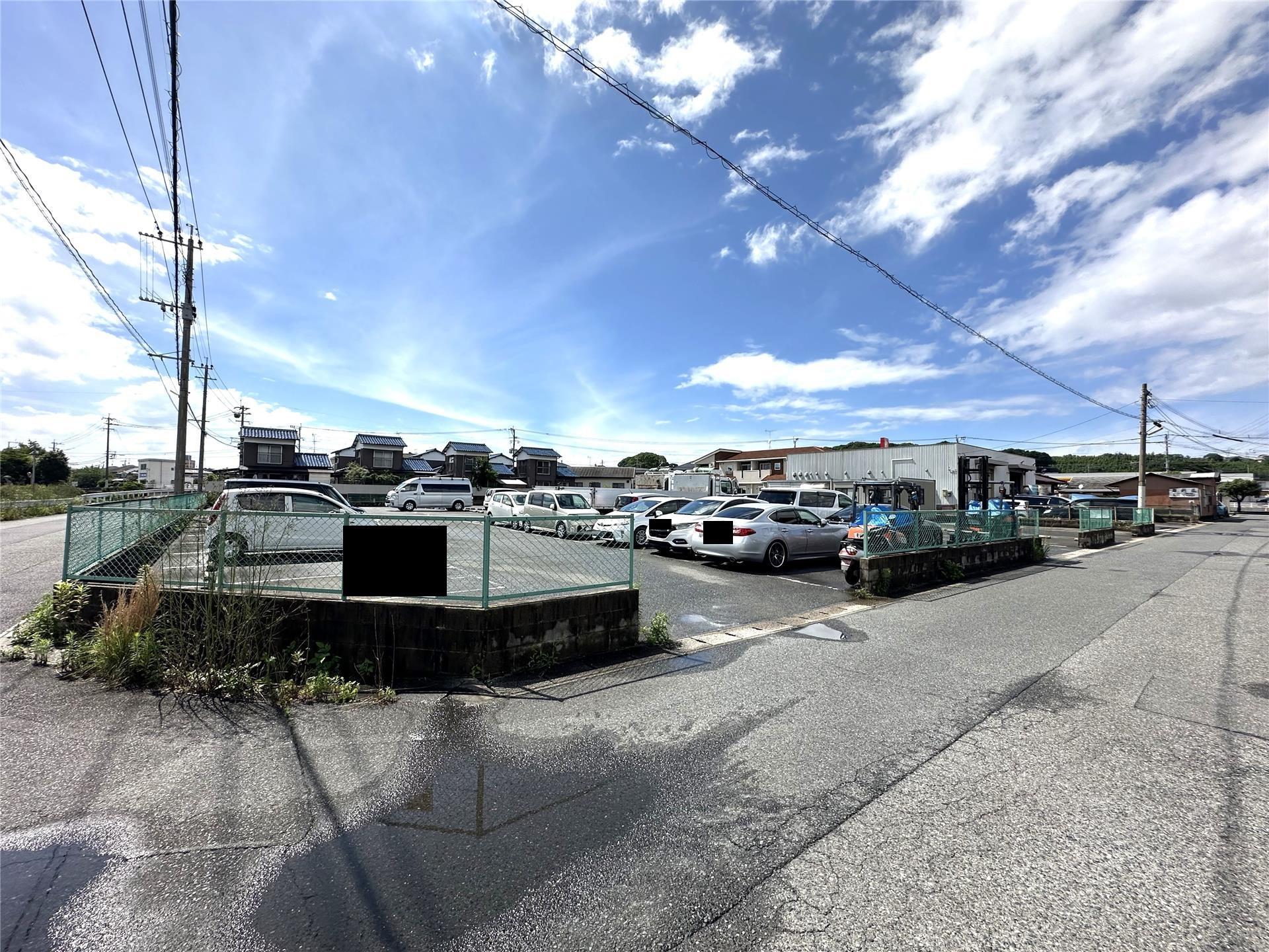 岩瀬パーキングの外観・駐車場イメージ1枚目