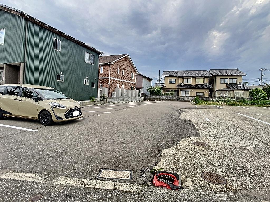 浅野本町Sパーキングの外観・駐車場イメージ1枚目
