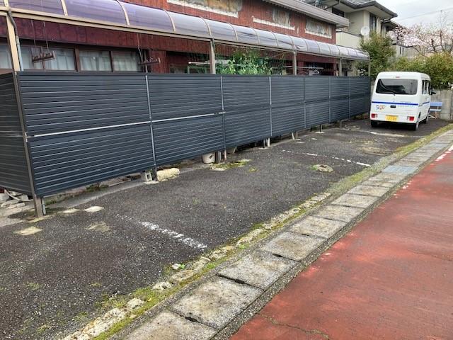 マンション加賀月極駐車場の外観・駐車場イメージ1枚目