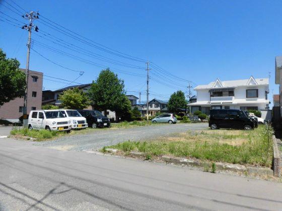 永井月極駐車場の外観・駐車場イメージ2枚目