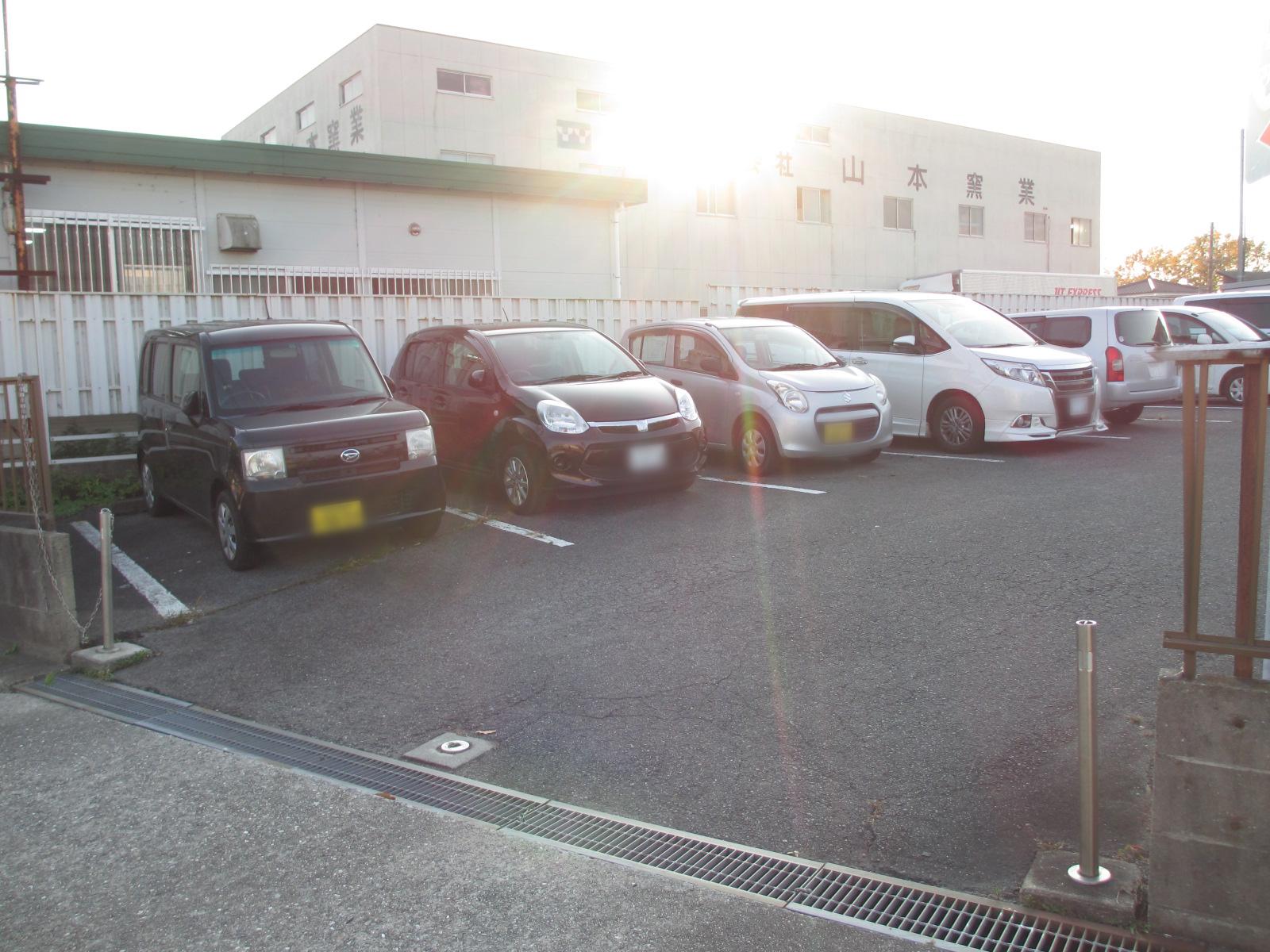 石田町(水谷)駐車場の外観・駐車場イメージ2枚目