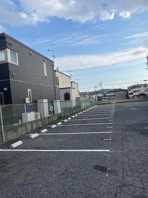 引野240駐車場の外観・駐車場イメージ1枚目