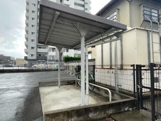 イーストリバー(41927)の外観・駐車場イメージ2枚目