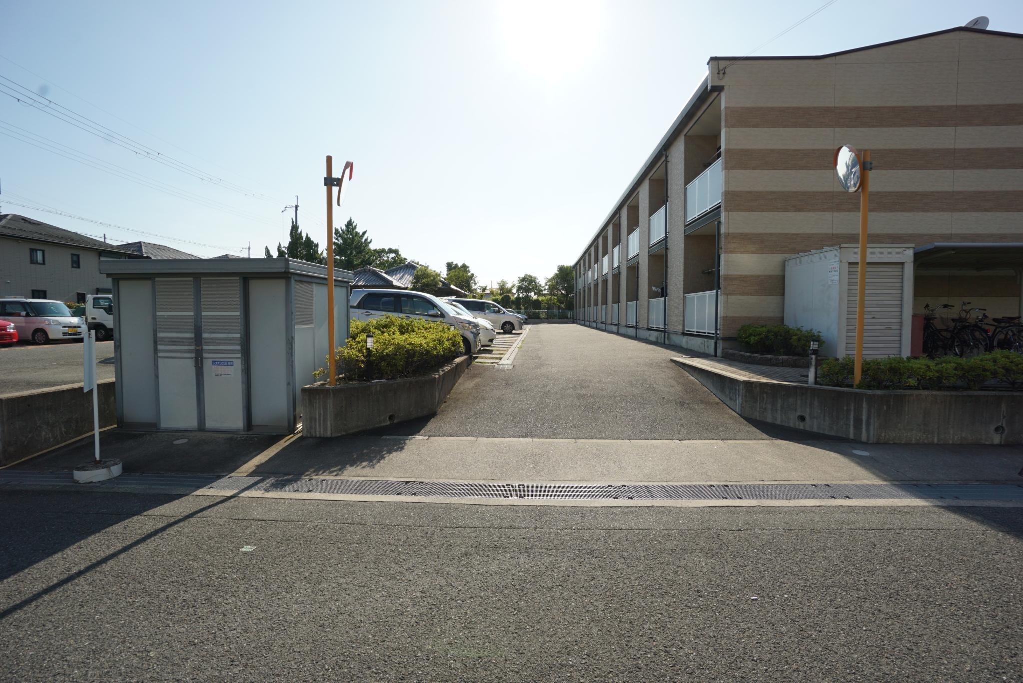 白川第2駐車場の外観・駐車場イメージ1枚目