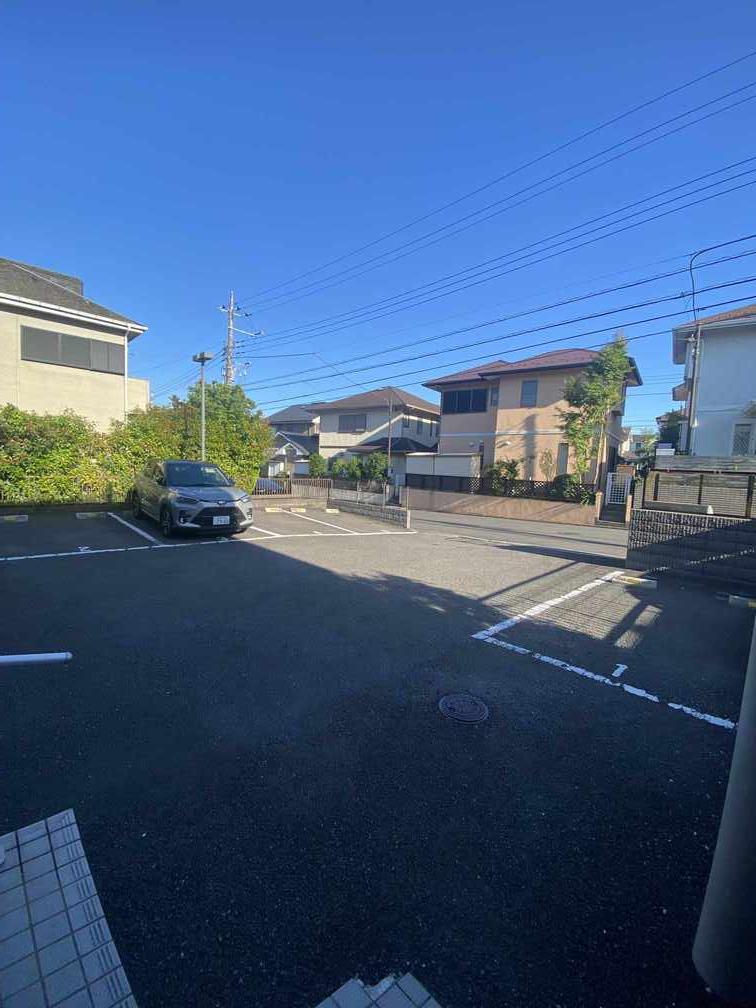 ミランダEARTH(56088)の外観・駐車場イメージ1枚目