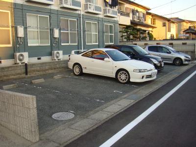 フローラ(10837)の外観・駐車場イメージ1枚目