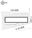 アルファ(13723)の駐車場