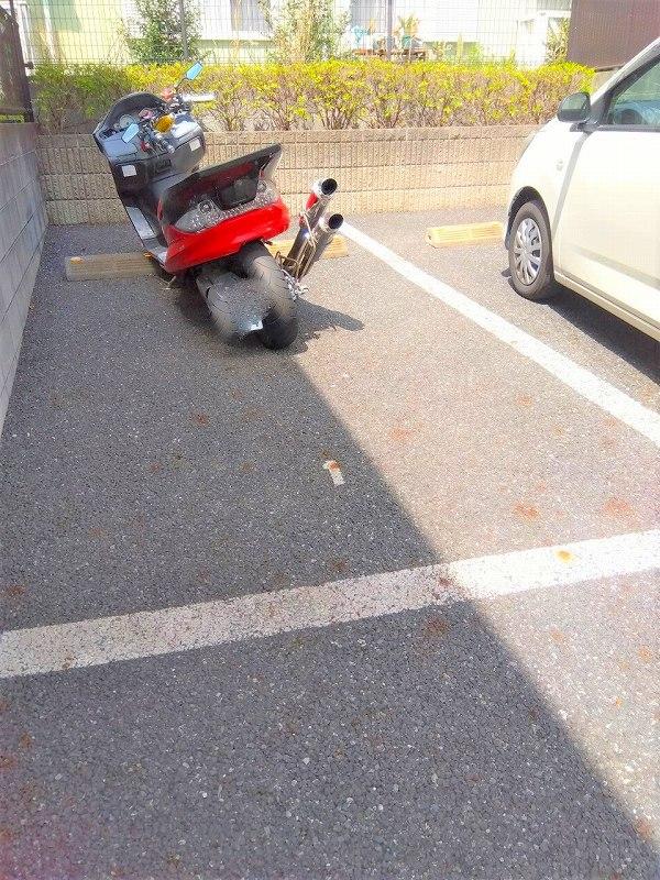 プレミールM(32944)の外観・駐車場イメージ1枚目