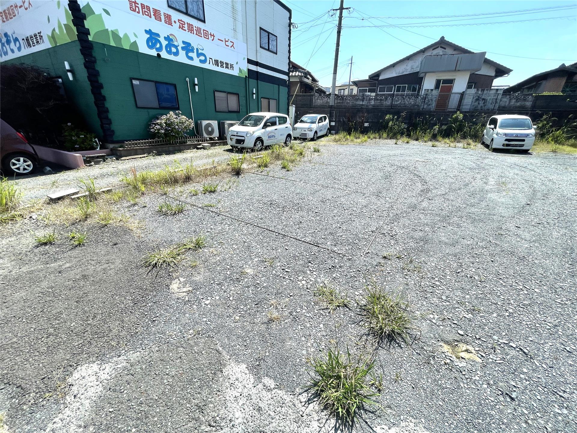 町上津役西1丁目駐車場の外観・駐車場イメージ2枚目