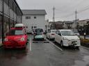 コスモス(30318)の駐車場