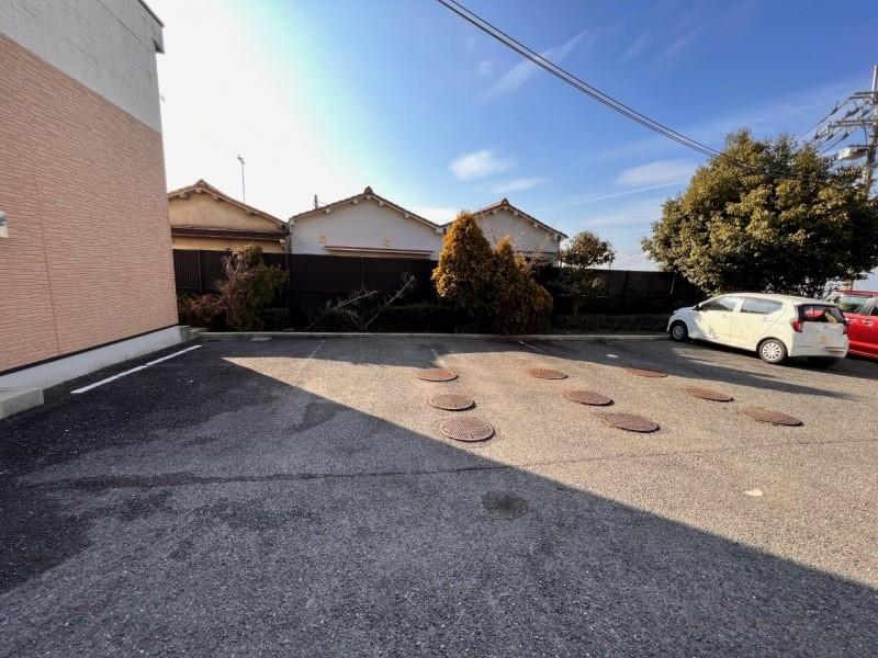 枚岡ヒルズ(20695)の外観・駐車場イメージ1枚目