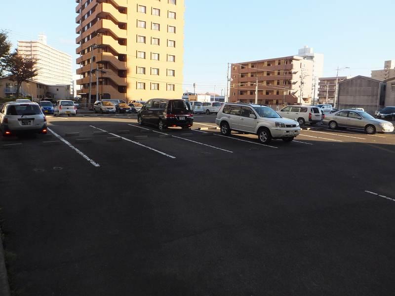 パークガーデン大和町Ⅰの外観・駐車場イメージ3枚目