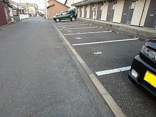 キュプロス(41522)の外観・駐車場イメージ1枚目