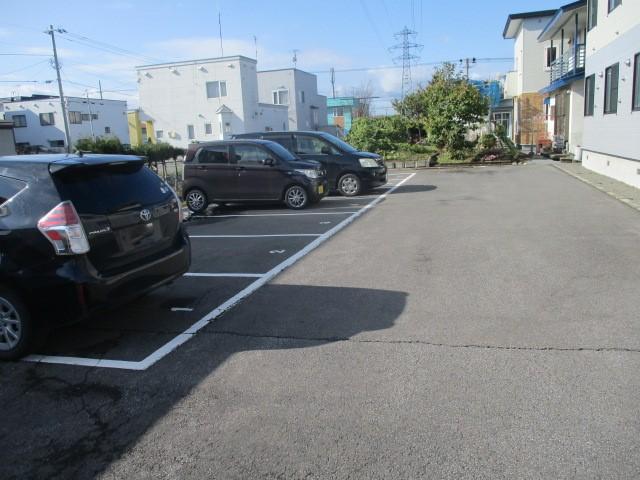 コンフォール(22444)の外観・駐車場イメージ1枚目