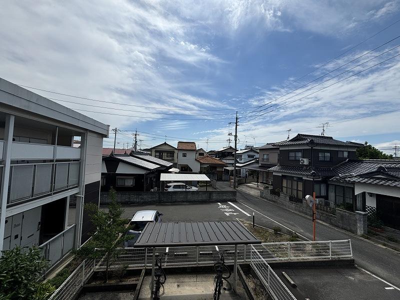 セジュール(18213)の外観・駐車場イメージ1枚目