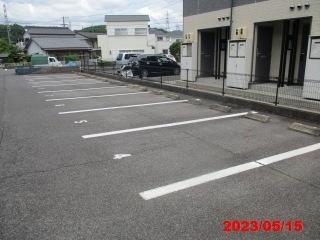 太陽(20056)の外観・駐車場イメージ1枚目