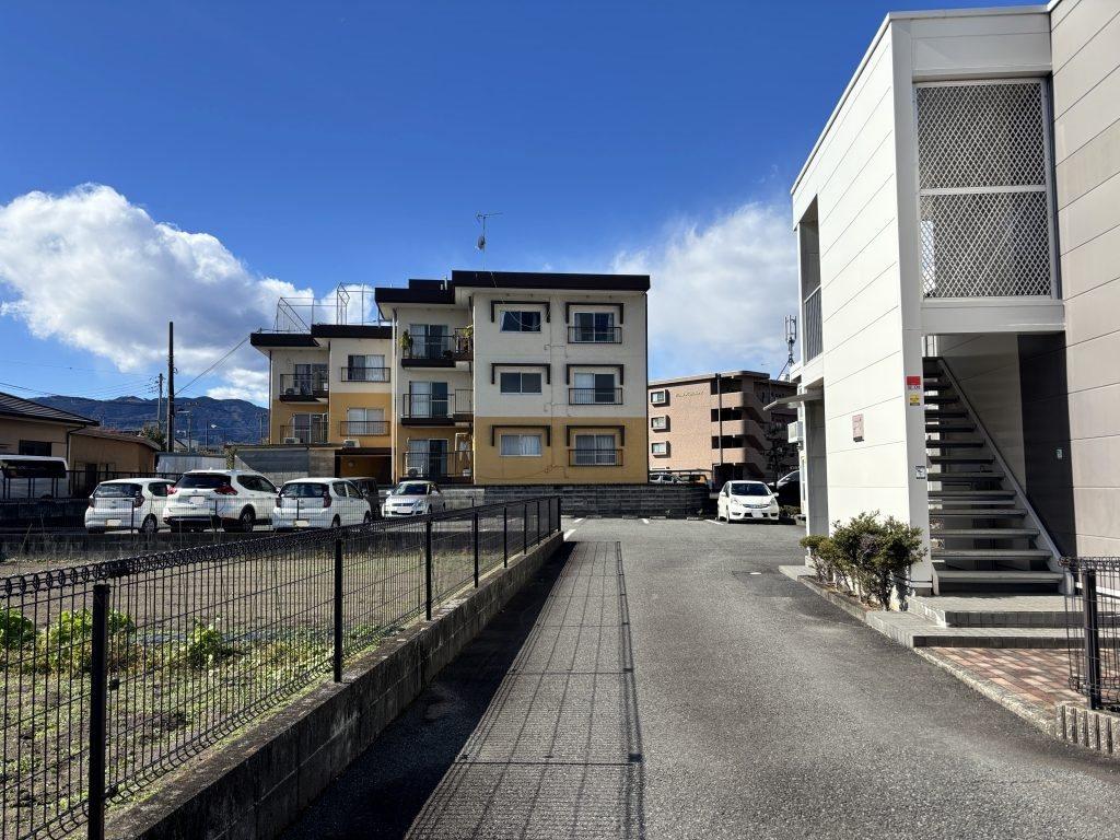 ファンタジア(22718)の外観・駐車場イメージ1枚目