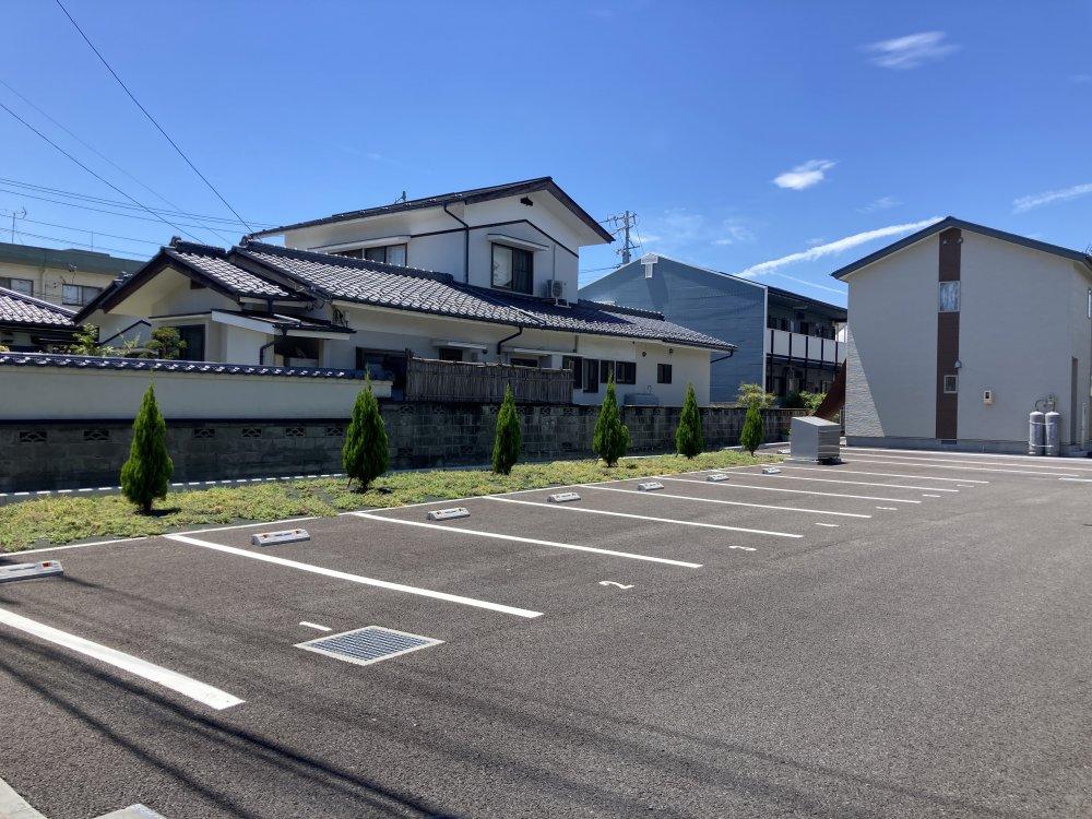 Ciel bleu 月極駐車場の外観・駐車場イメージ1枚目